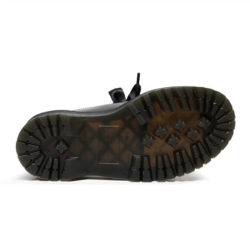 Dr. Martens Holly Leather