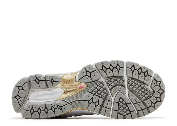 New Balance 1906 Silver Metallic Dragon Berry