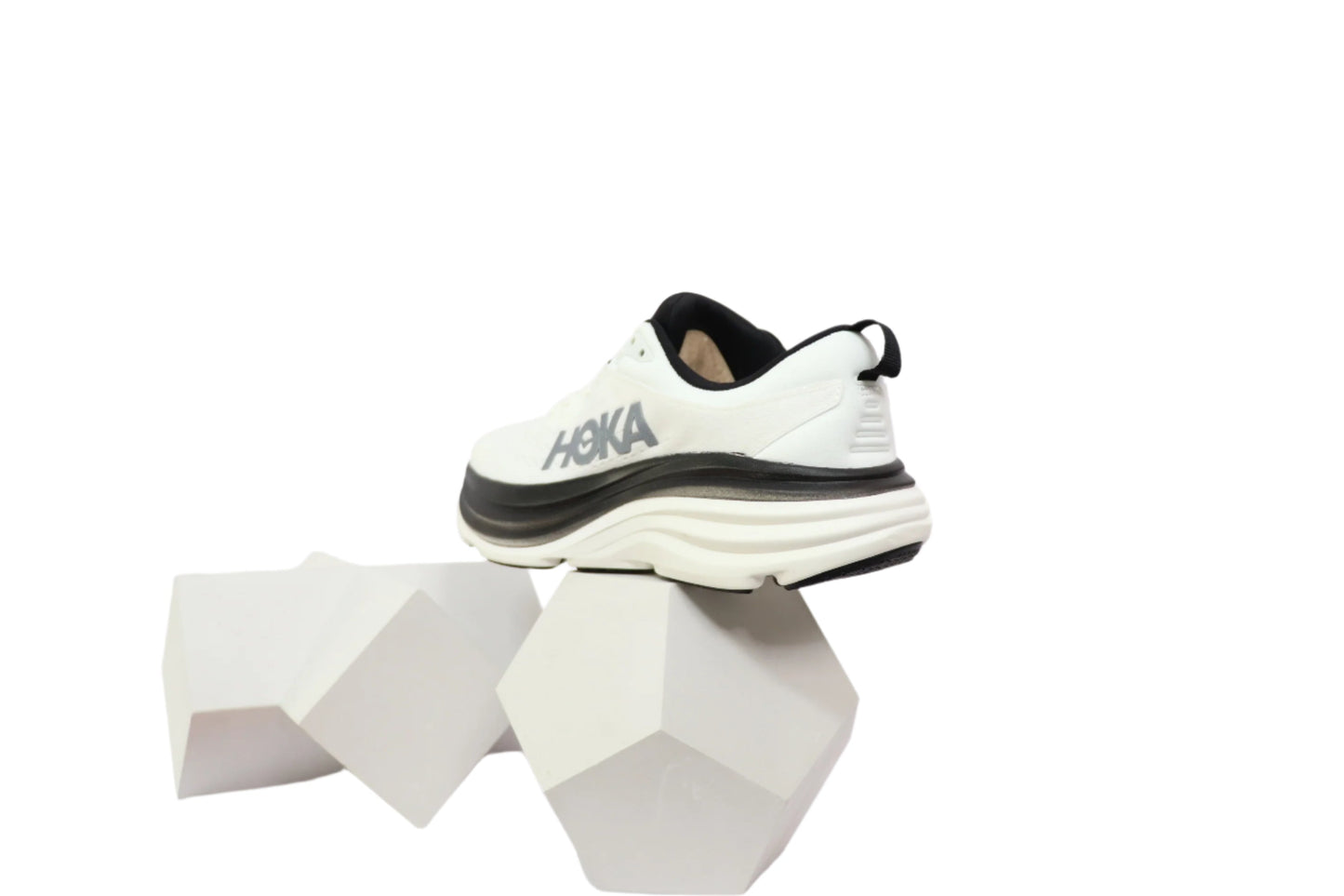 HOKA Bondi 8