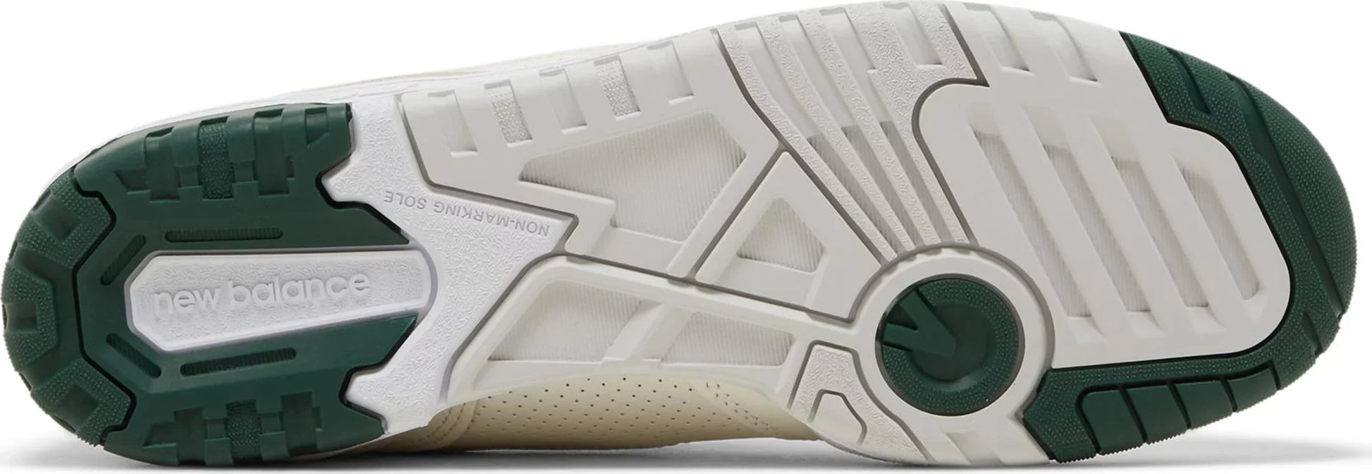 New Balance 550 – White Pine Green
