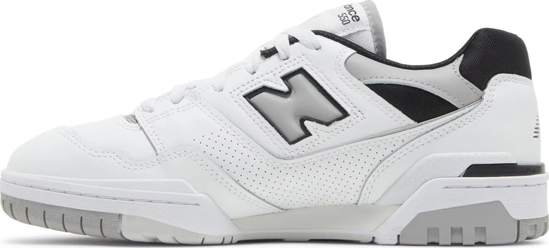 New Balance 550 – Concrete Black