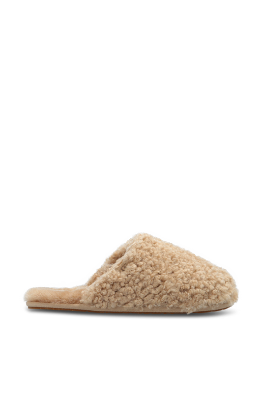 UGG Maxi Curly Slide Shoes