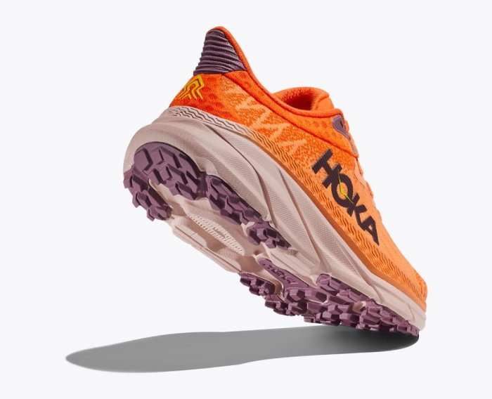 HOKA challenger 7