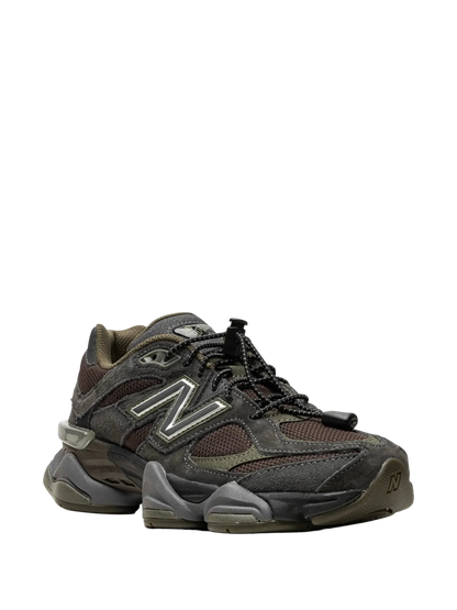 New Balance 9060 – Blacktop Dark Moss