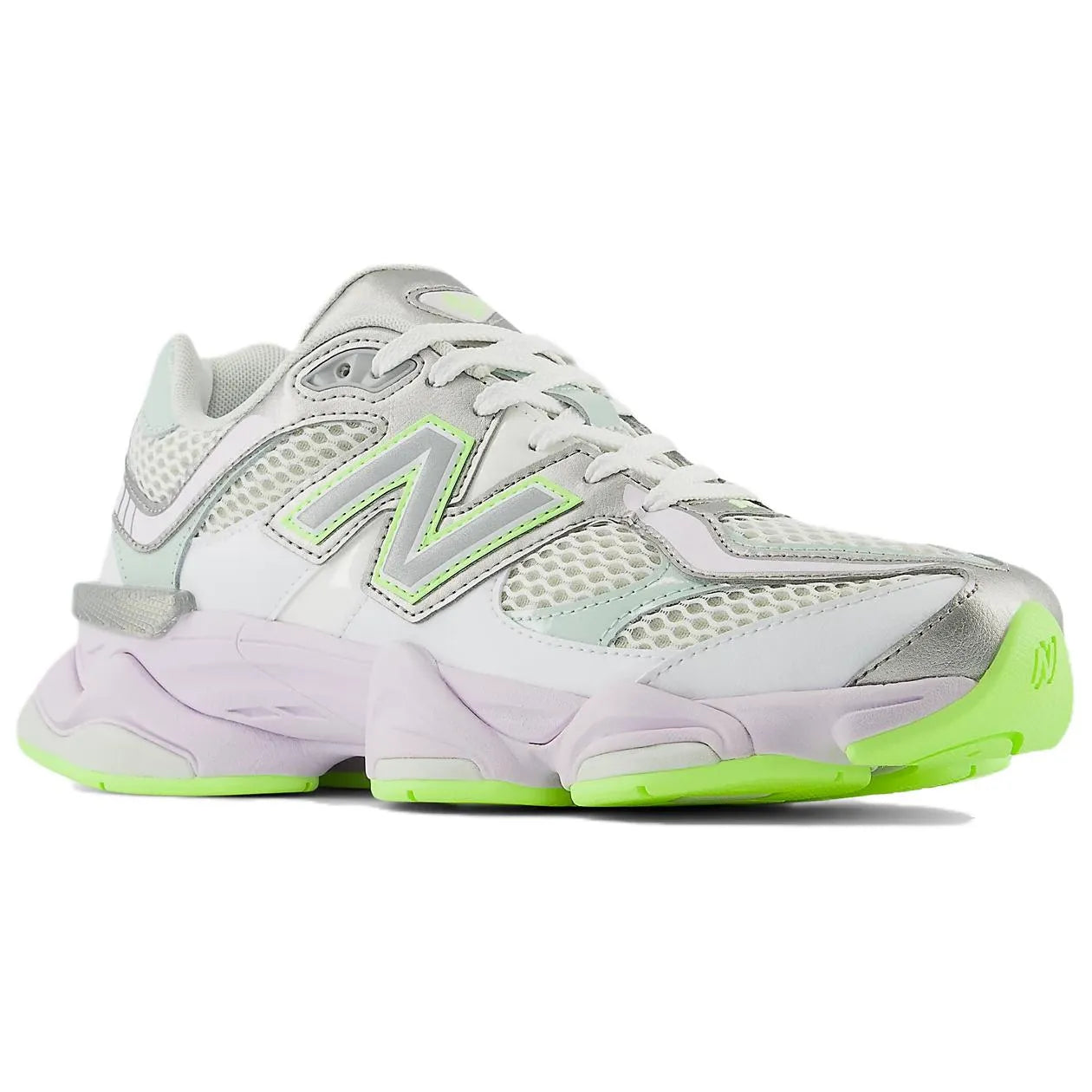 New Balance 9060 – White Taro