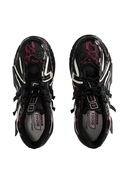New Balance 1906 Black Dragon Berry Pink