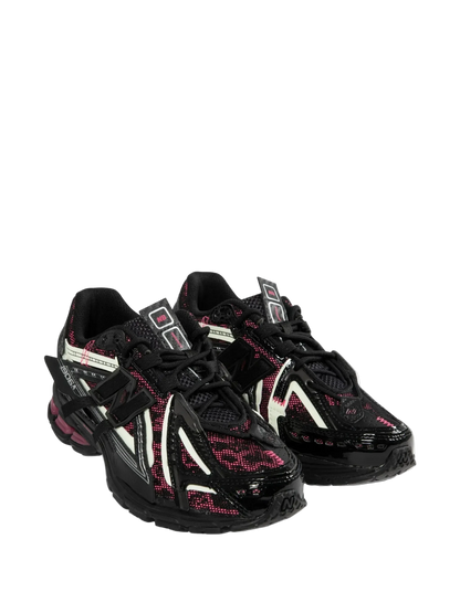 New Balance 1906 Black Dragon Berry Pink