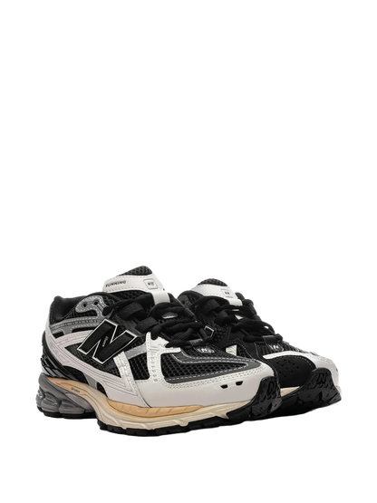 New Balance 1906U Black Sea Salt Magnet