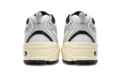 New Balance 530 Silver Black