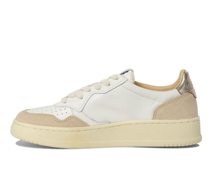 Autry Medalist Low-Top Sneakers