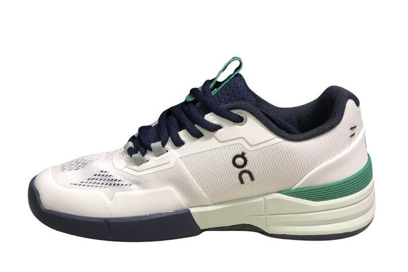 On The Roger Rro Running | און קלאוד