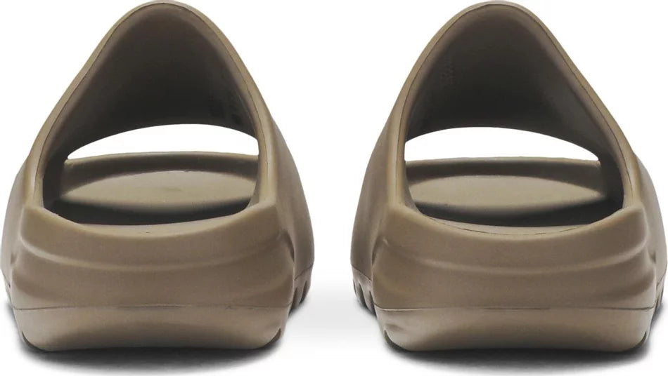 Yeezy Slides Kids – Earth Brown