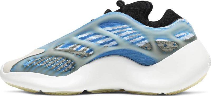 Yeezy 700 V3 – Arzareth