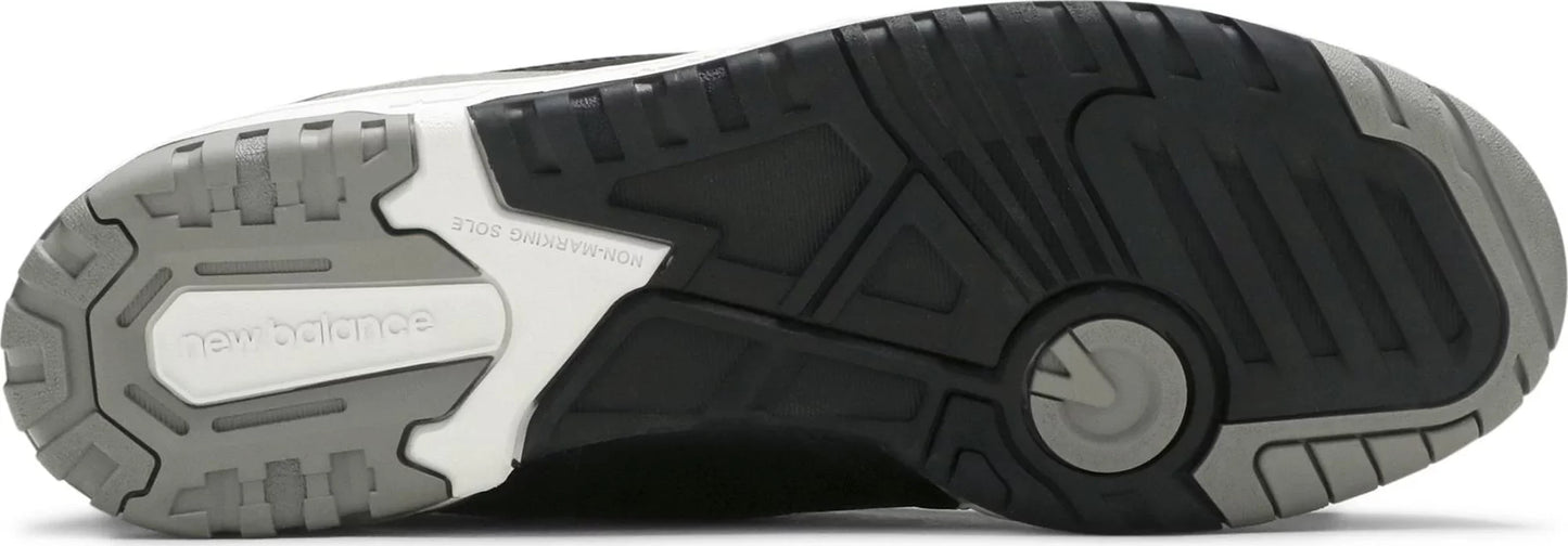 New Balance 550 – Grey Black