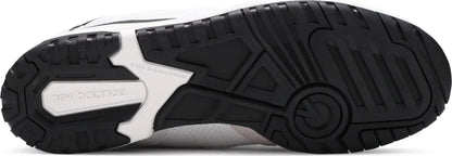 New Balance 550 – Sea Salt Black