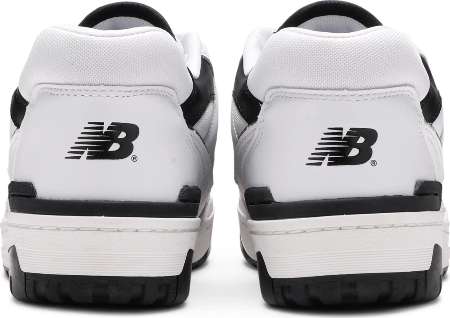 New Balance 550 – Sea Salt Black
