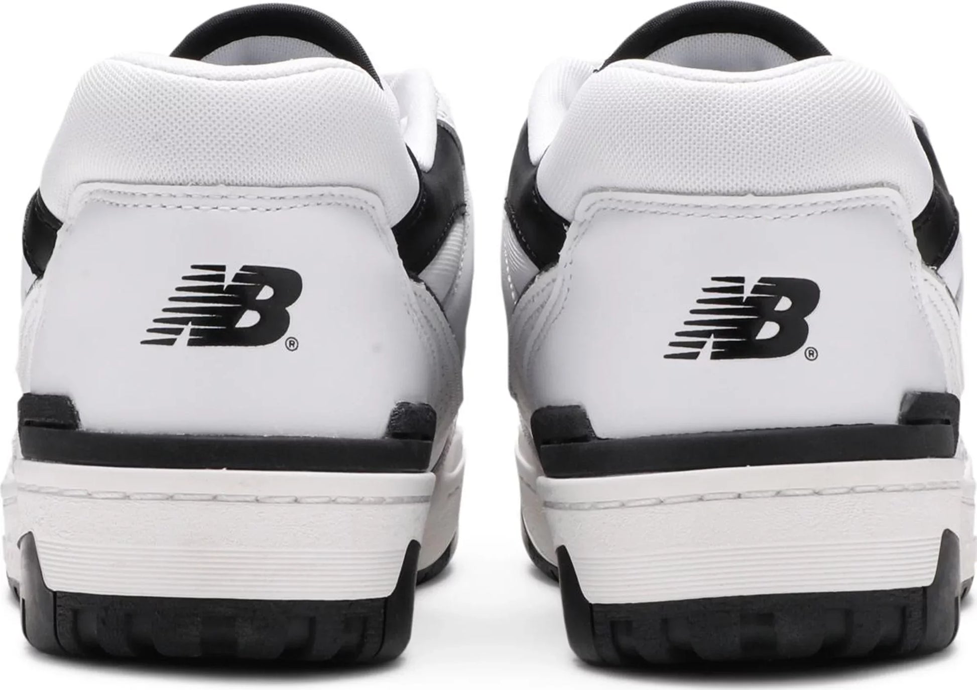 New Balance 550 – Sea Salt Black