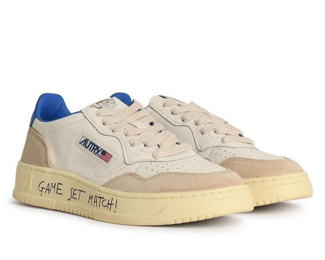 Autry Medalist Bicolor Low-Top Sneakers
