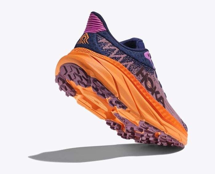 HOKA challenger 7