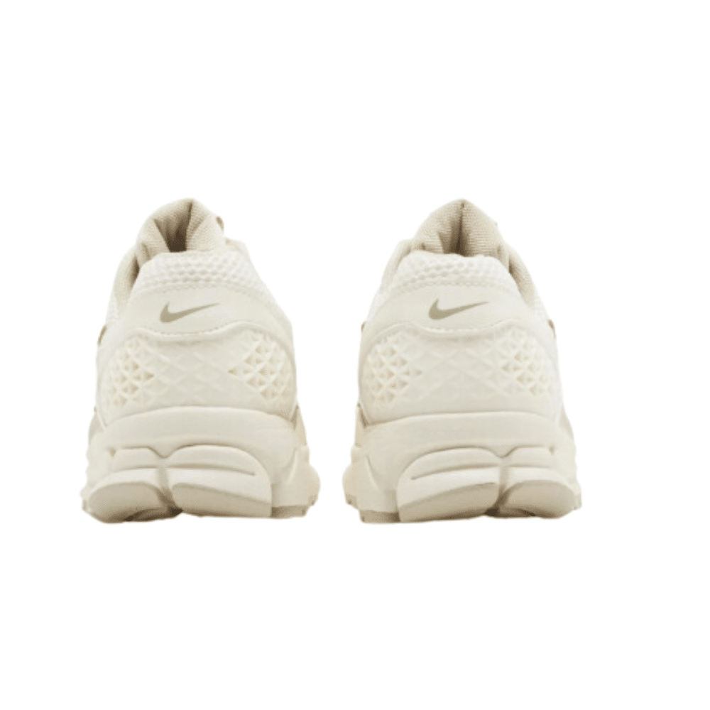 Nike Zoom Vomero 5 Sail Light Orewood Brown