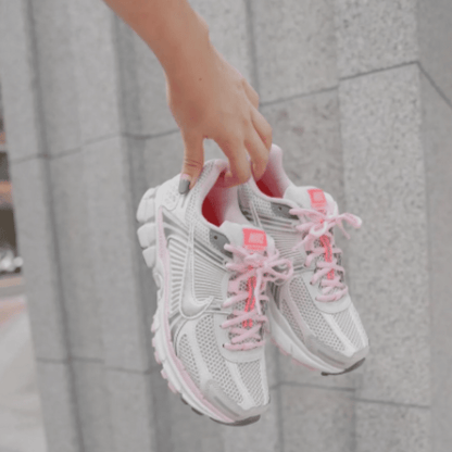 Nike Zoom Vomero 5 White Pink