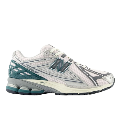 New Balance 1906 – Silver Metallic New Spruce