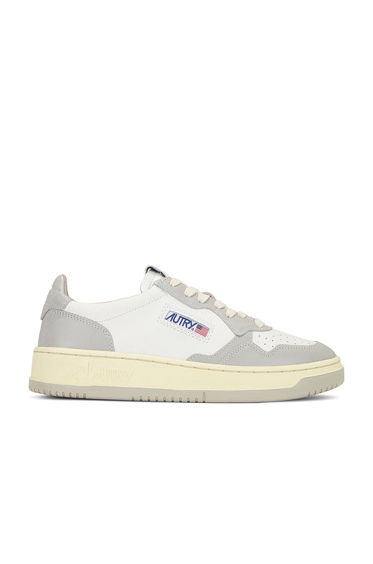Autry Medalist Low Sneaker White Gray