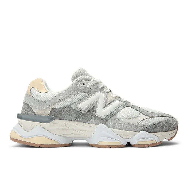 New Balance 9060 Sea Salt Alma