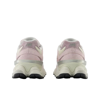 New Balance 9060 – Rose Sugar