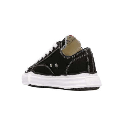 Maison Mihara Yasuhiro Peterson Black