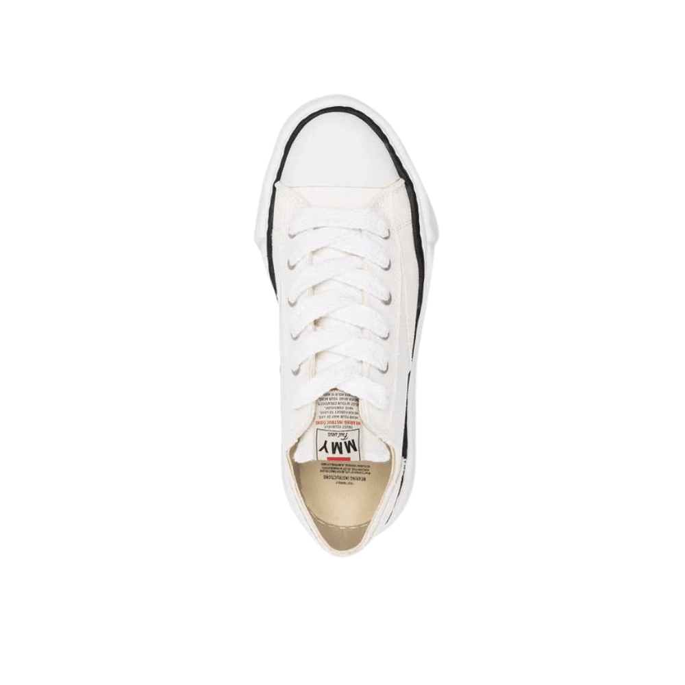 Maison Mihara Yasuhiro Peterson Low White