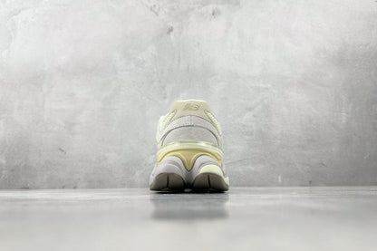 New Balance 9060 - Grey Yellow