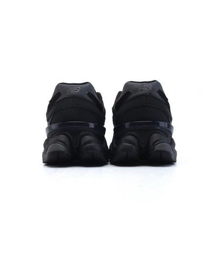 New Balance 9060 Triple Black
