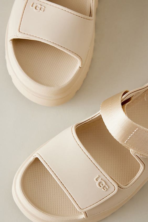 UGG GoldenGlow Sandal Sea Salt