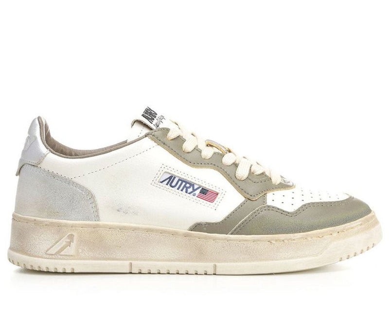 Autry Medalist Super Vintage Low-Top Sneakers
