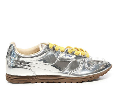 Autry Medalist Low Lace-Up Sneakers