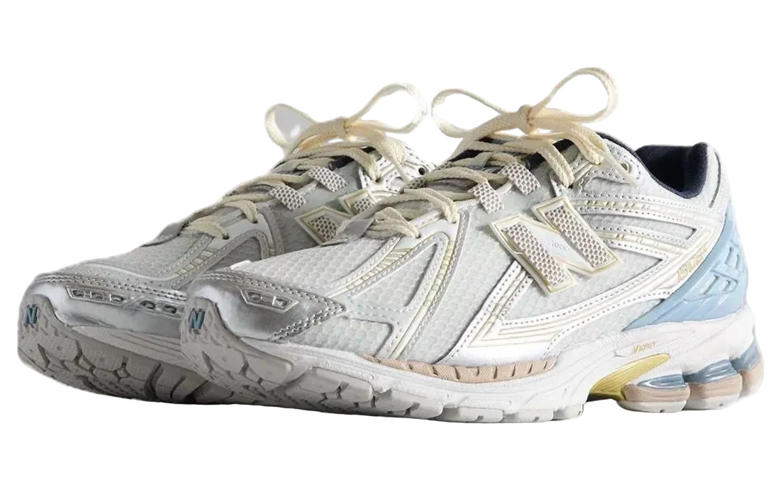 New Balance 1906 – Kith White