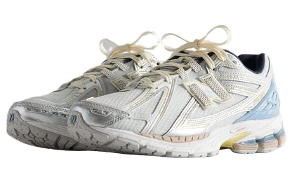 New Balance 1906 – Kith White
