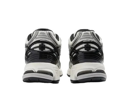 New Balance 1906 – Silver Black