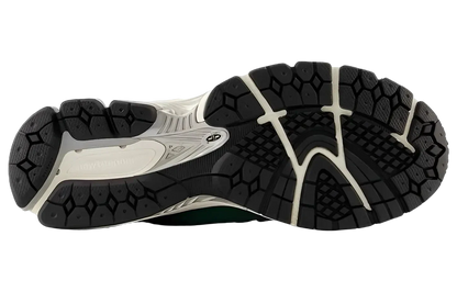 New Balance 1906 – Nightwatch Green