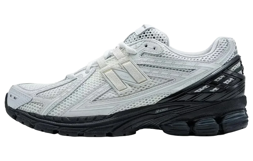 New Balance 1906 COMME des GARCONS Homme White Black