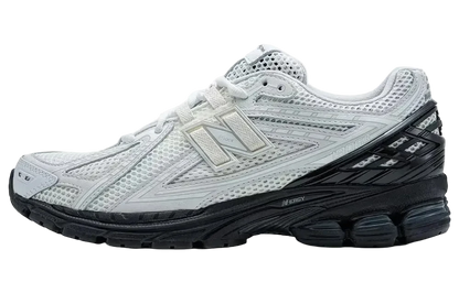New Balance 1906 COMME des GARCONS Homme White Black