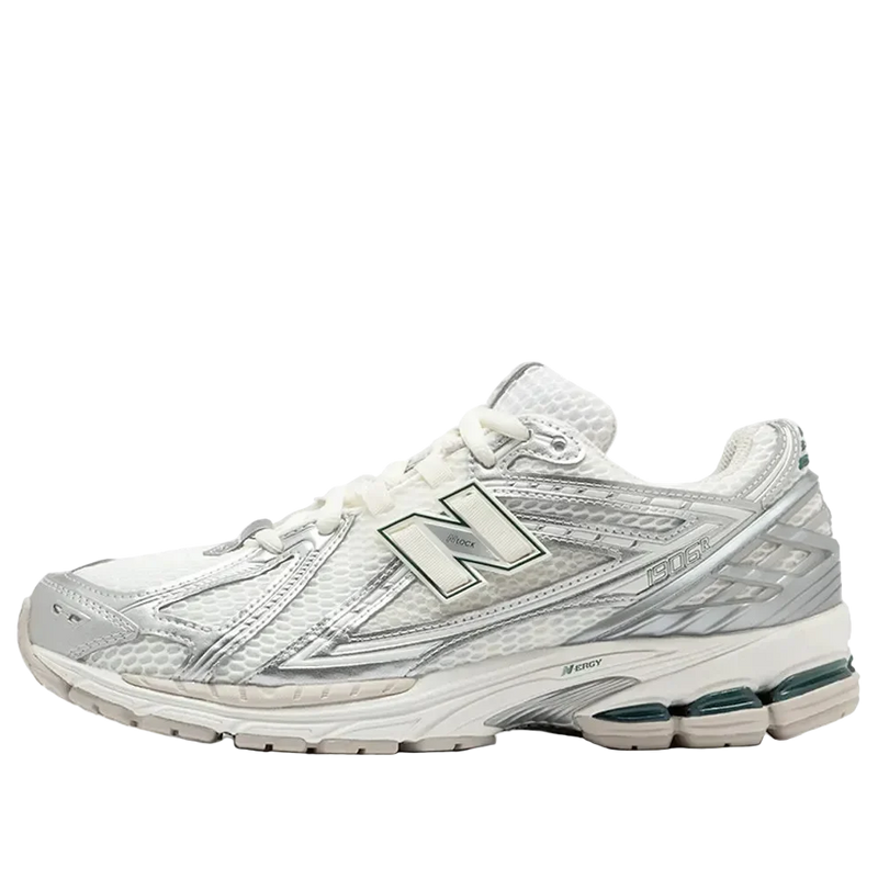 New Balance 1906 – Silver Metallic Sea Salt