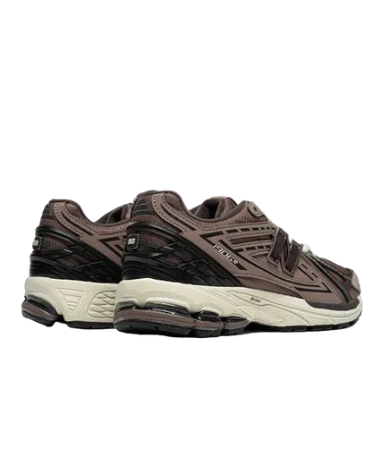 New Balance 1906 Bronze premium