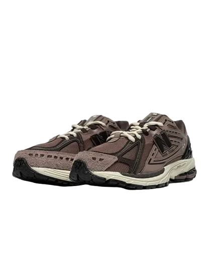 New Balance 1906 Bronze premium