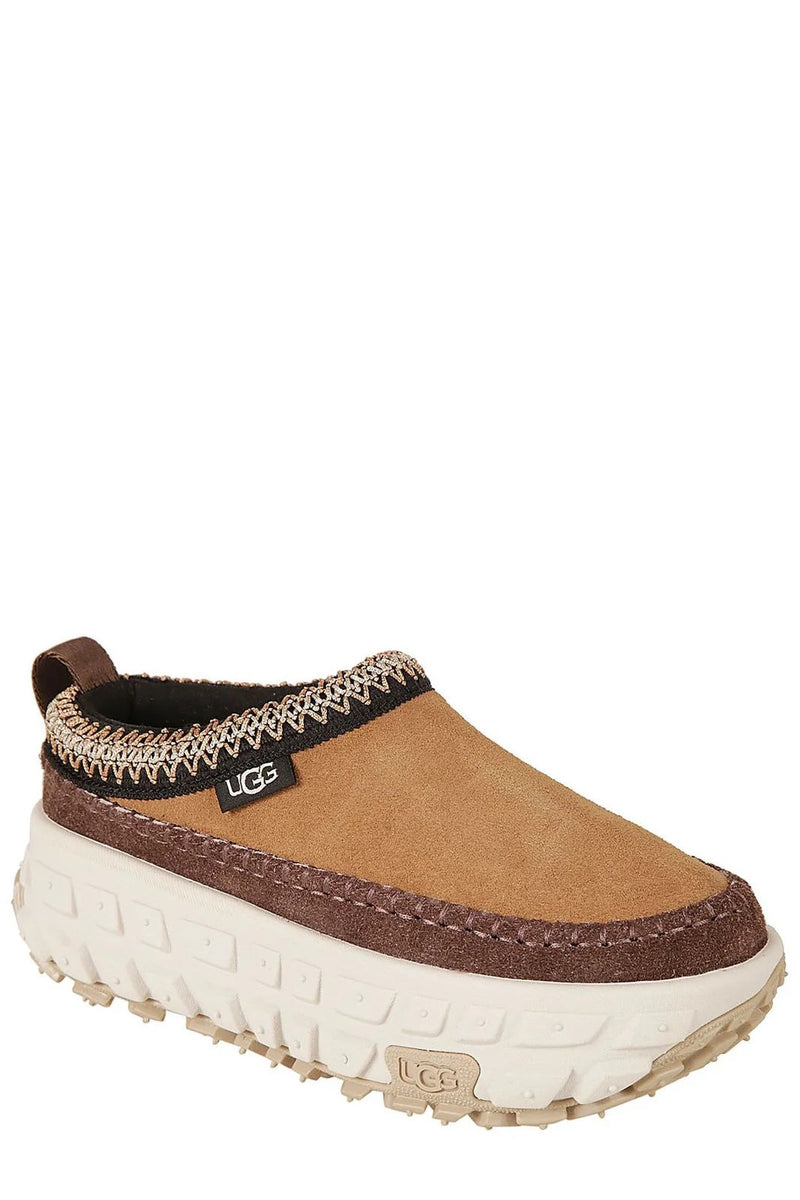 UGG – Venture Daze