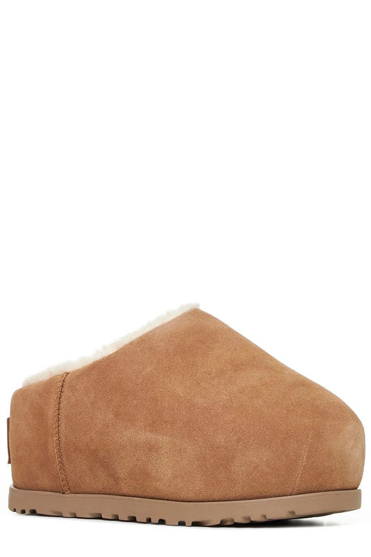 UGG Pumped Round Toe Slides