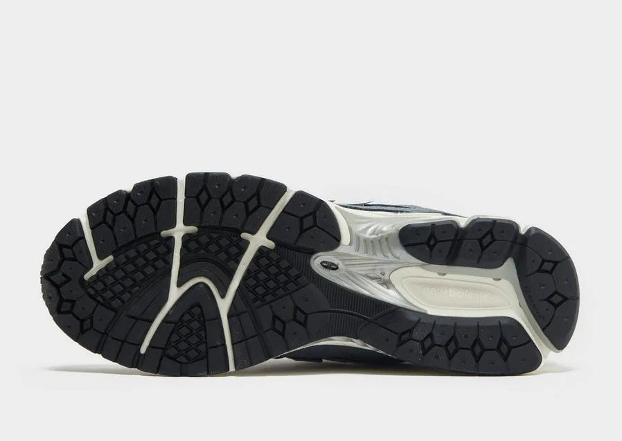 New Balance 1906 – Titanium