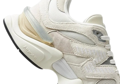 New Balance 9060 – Sea Salt Moonbeam