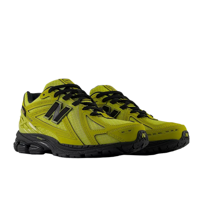 New Balance 1906 Marshland with Black